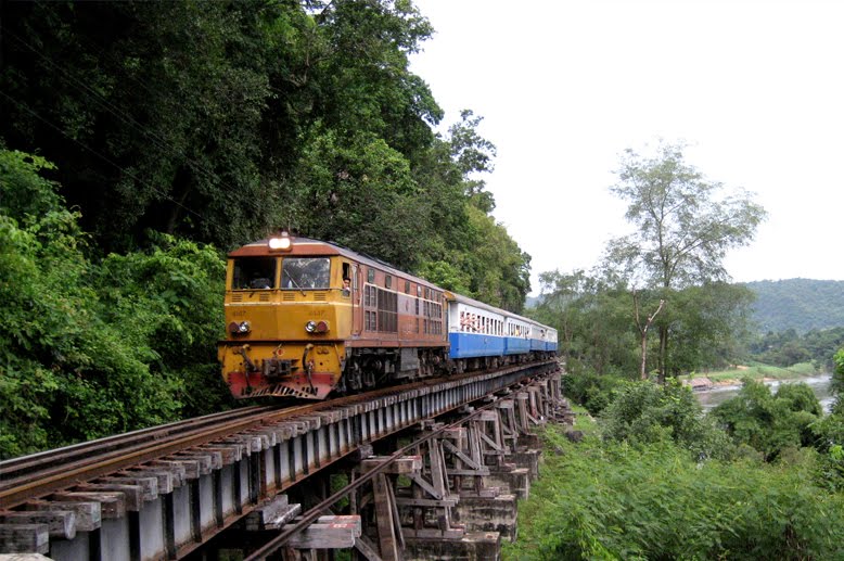 ทางรถไฟสายมรณะ, กาญจนบุรี, เที่ยวเมืองกาญ