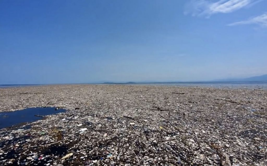 แพขยะ, ขยะพลาสติก, ขยะทะเล, ปัญหาสิ่งแวดล้อม, ปัญหาขยะ, ผลกระทบของขยะพลาสติก