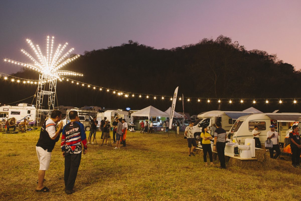 รถบ้าน, งานคาราวานรถบ้าน, งานรถบ้าน