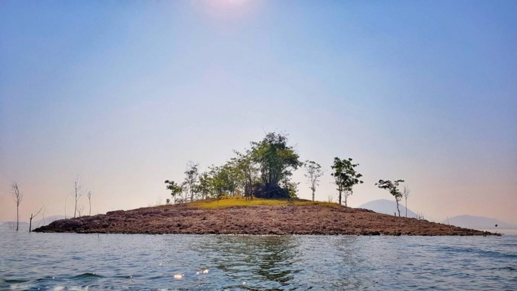 เกาะร้าง, เขื่อนศรีนครินทร์, แคมปิ้ง, เอาต์ดอร์, เที่ยวเขื่อน