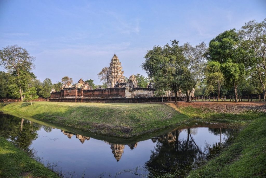 สระแก้ว, ที่เที่ยวสระแก้ว, ปราสาทหิน, ปราสาท