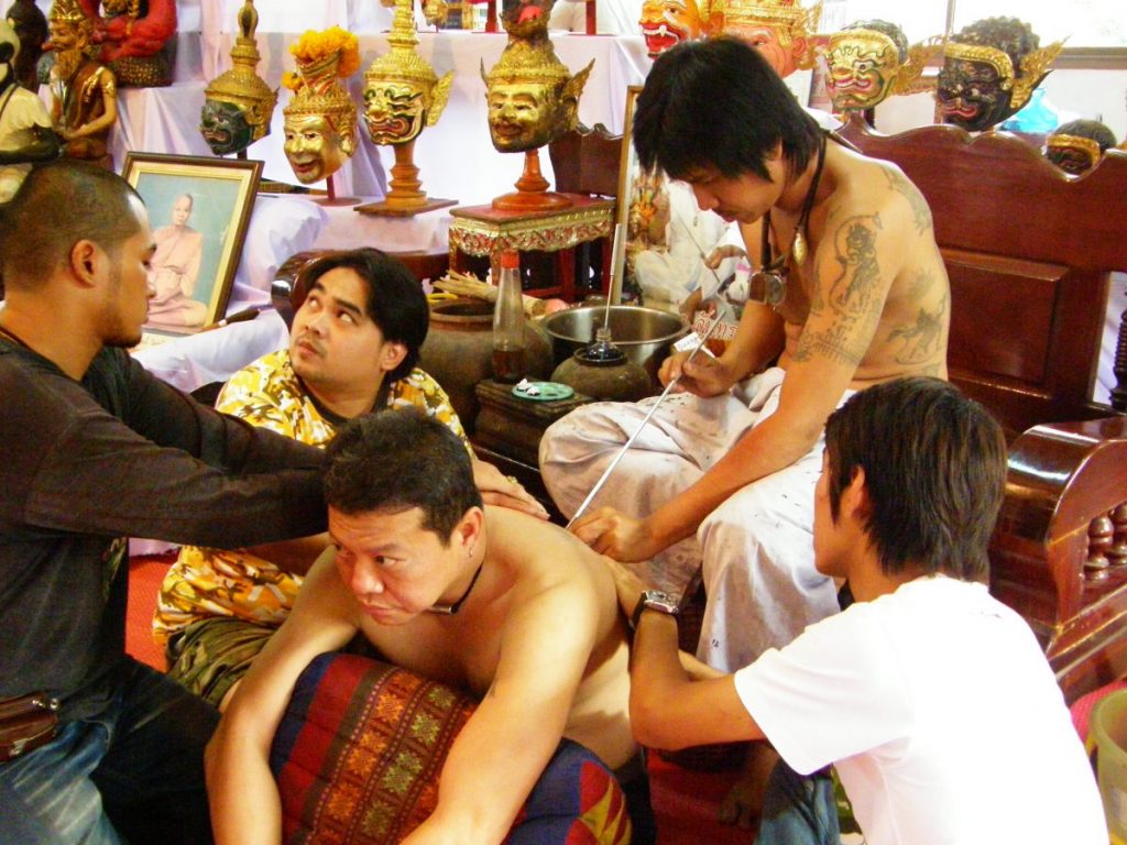 ลายสักไทย, ลายสัก, รอยสักไทย, ประวัติการสัก, สักเข็ม, สักน้ำมัน, ของขึ้น, สัก, รอยสัก