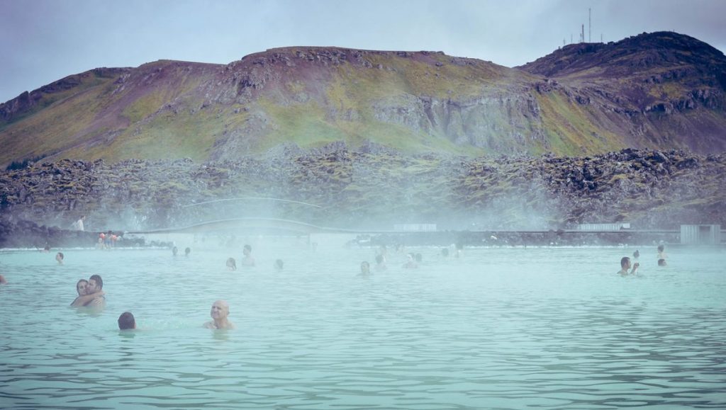 blue lagoon, โรงไฟฟ้าพลังงานความร้อนใต้พิภพ, พลังงานหมุนเวียน