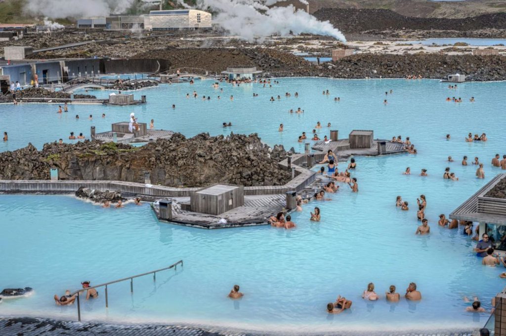 blue lagoon, โรงไฟฟ้าพลังงานความร้อนใต้พิภพ, พลังงานหมุนเวียน