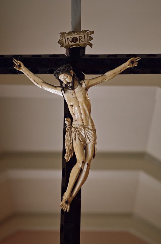 งาช้าง, รูปปั้นกางเขน, ไม้กางเขน, พระเยซู