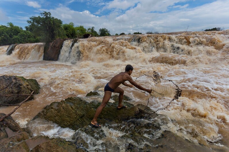 ชาวลาว, ชาวประมง, แม่น้ำโขง, เขื่อนแม่น้ำโขง