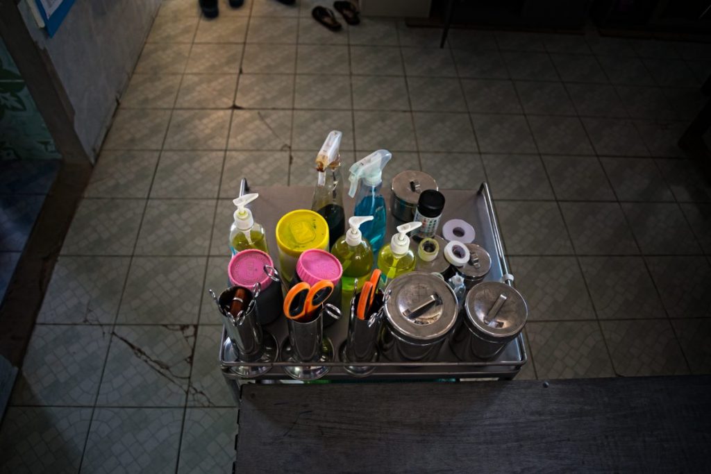 แม่ตาวคลินิก, ผู้ป่วย, ต่างด้าว