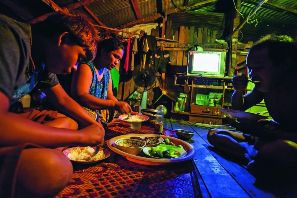 เผาถ่าน, ถ่านไม้, หลุมดำ