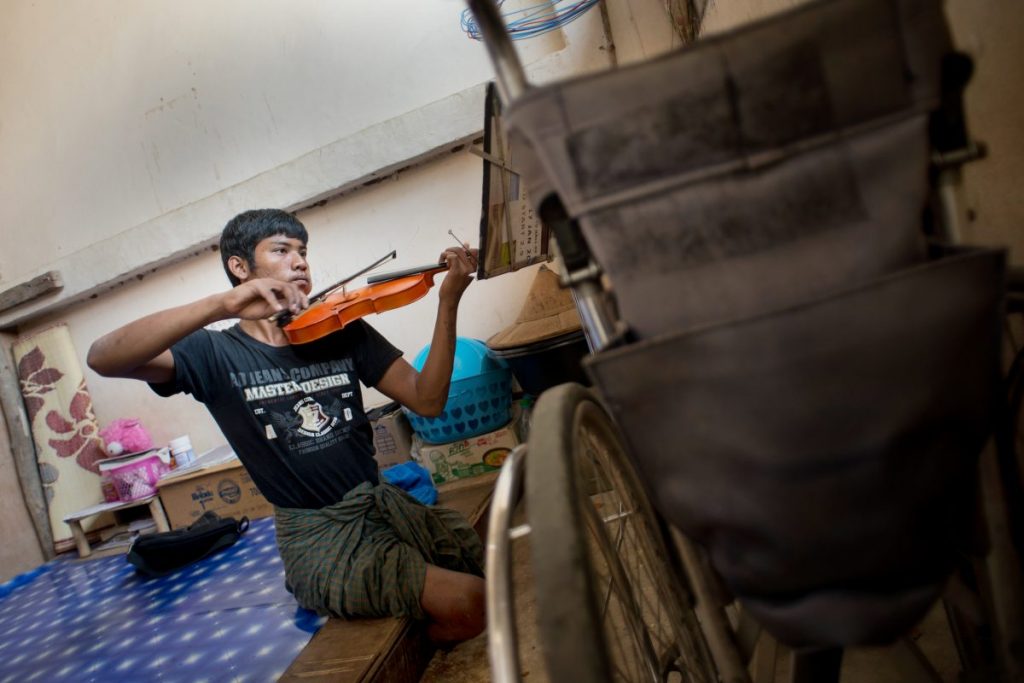 แม่ตาวคลินิก