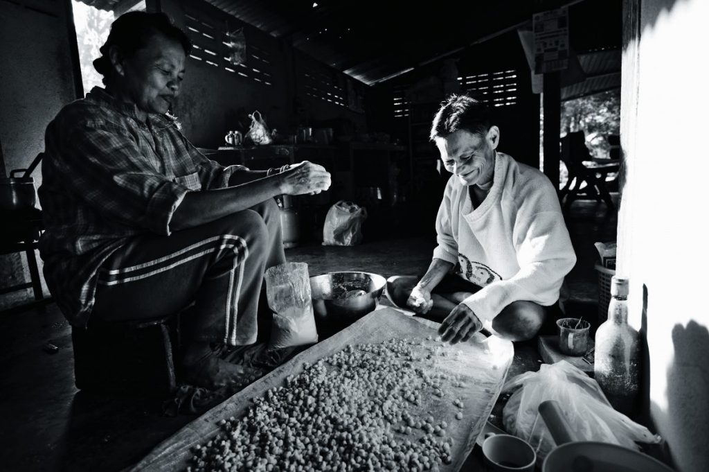 เนื้อร้าย, ทำขนม