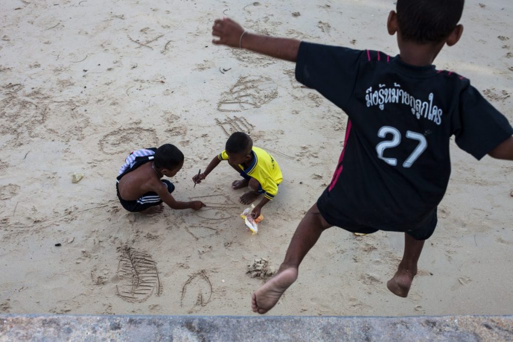 อูรักลาโว้ย, ไทยใหม่, ภูเก็ต, หาดราไวย์