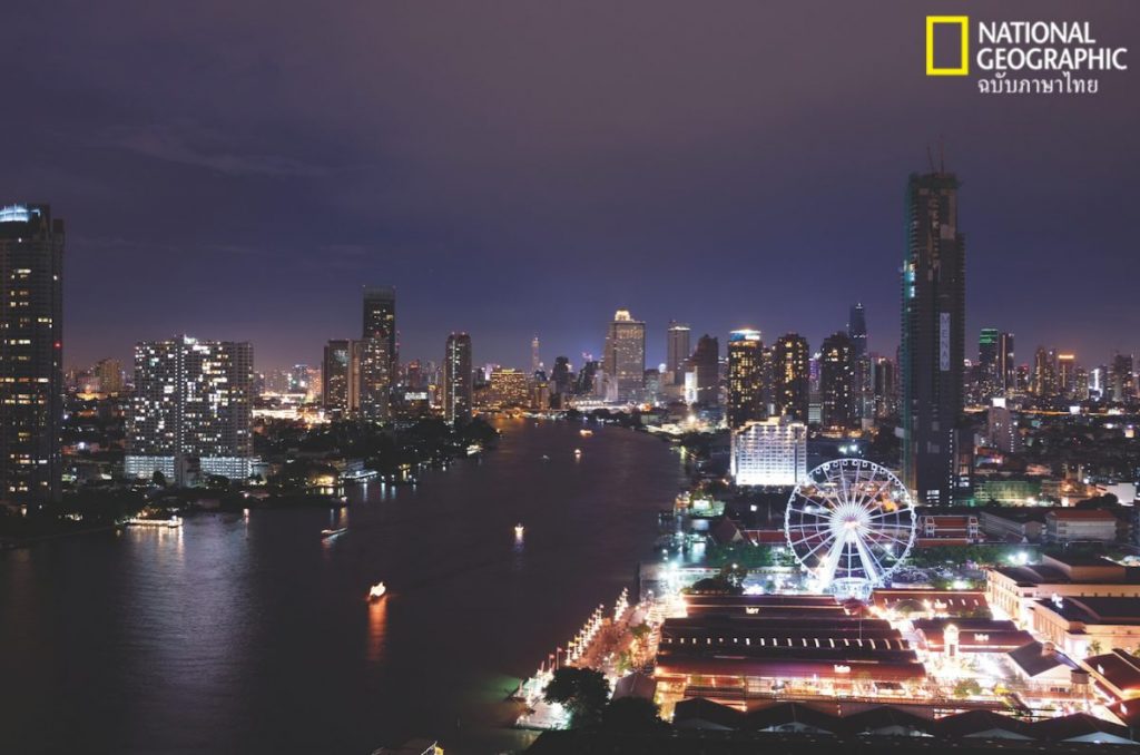 ริมฝั่งแม่น้ำ