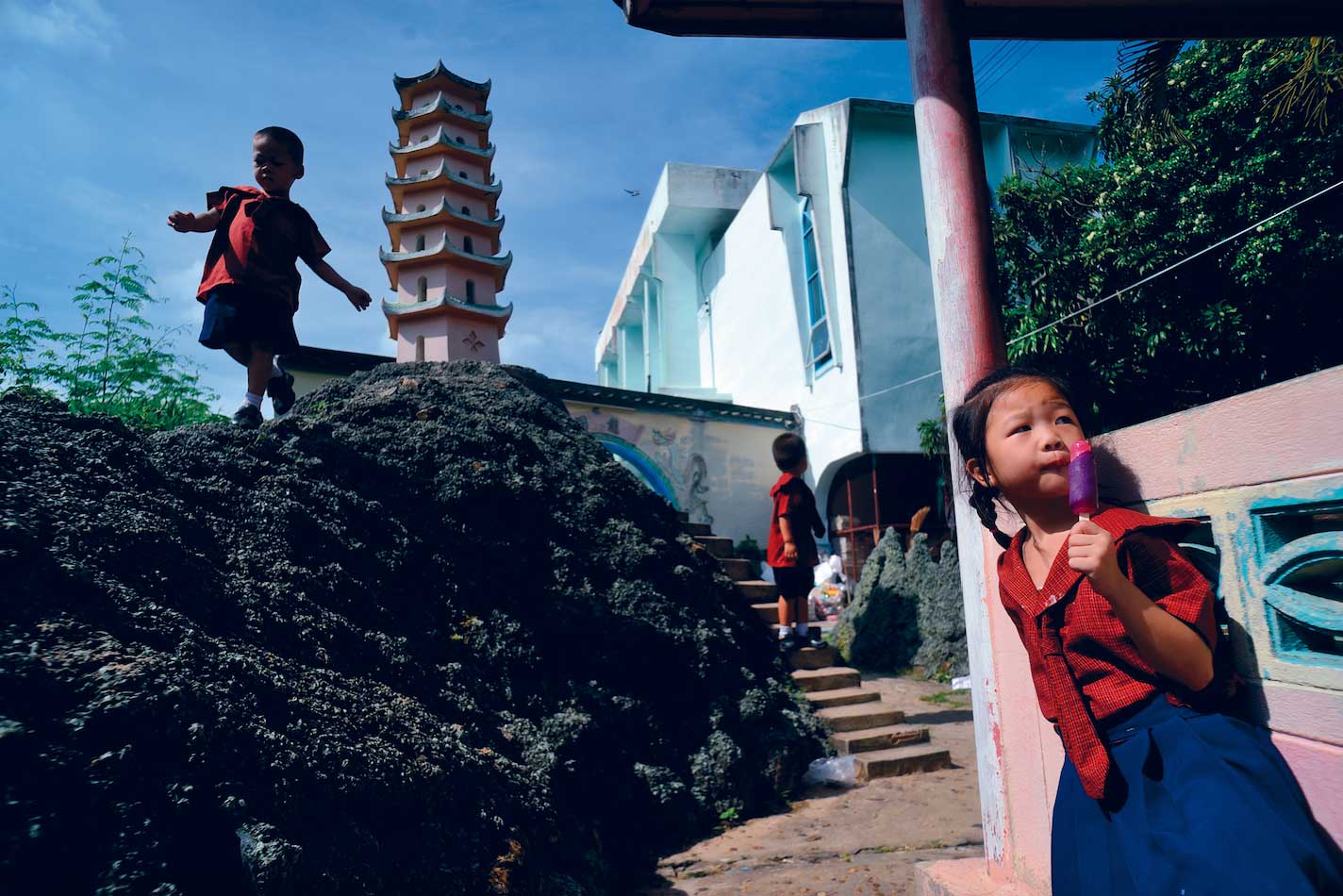 ศรีขรภูมิ, สุรินทร์, โรงเรียนแววกวง