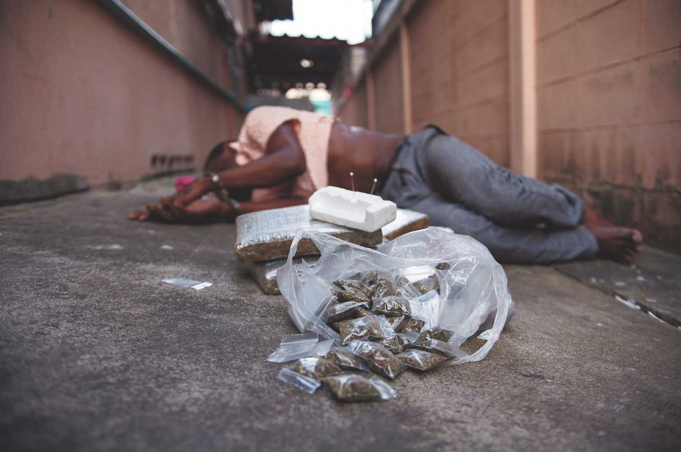 ชาวแอฟริกันในไทย, ยาเสพติด, จับกุม