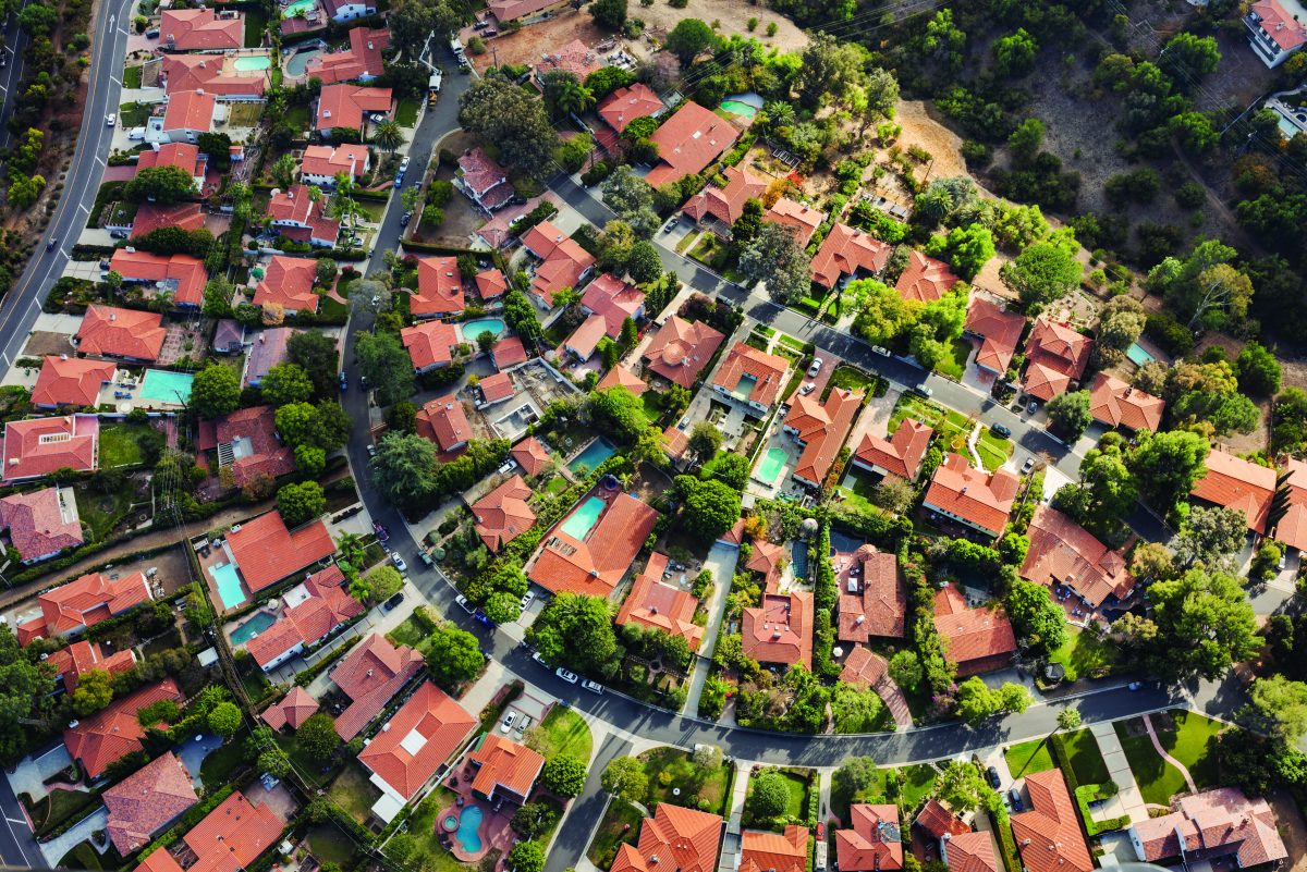 ร่มเงา, ชุมชน, ลอสแอนเจลิส