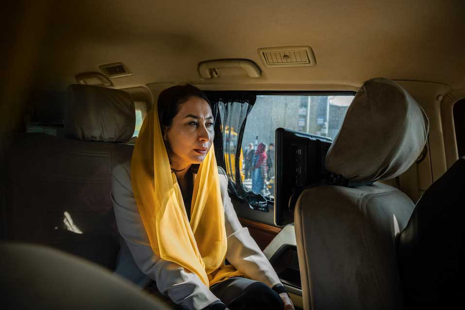 นักการเมืองหญิง, ผู้หญิงอัฟกานิสถาน, ชาวอัฟกานิสถาน, 