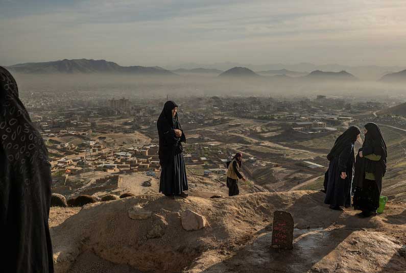 ผู้หญิงอัฟกานิสถาน, ชาวอัฟกานิสถาน