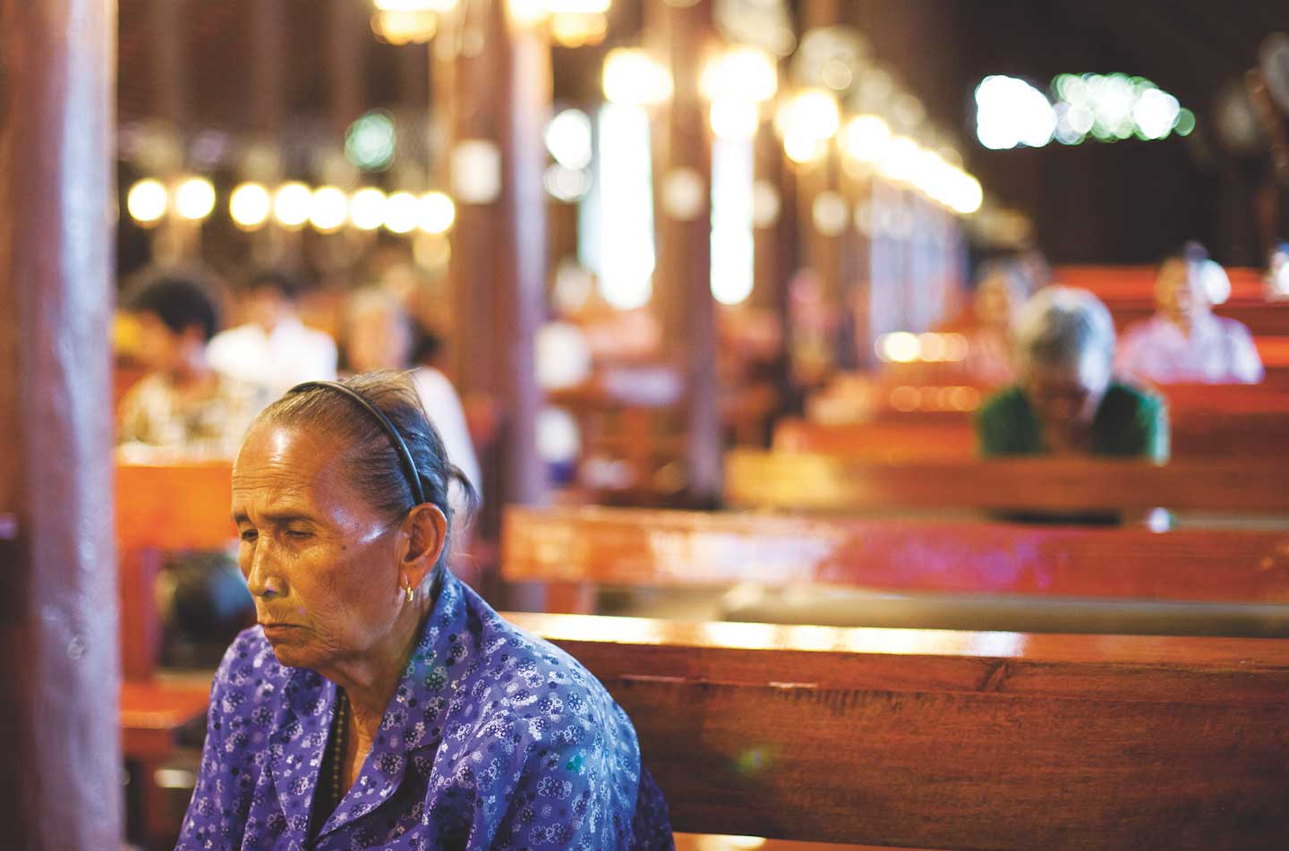 ผีไทย, ไทยเจริญ, ชุมชนคาทอลิก, คาทอลิก