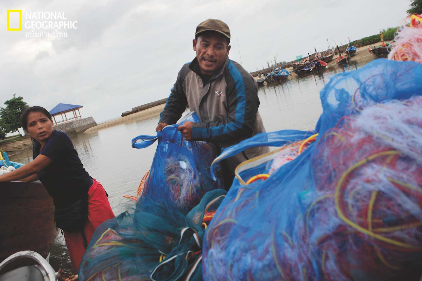 ชาวประมง, น้ำมันรั่ว