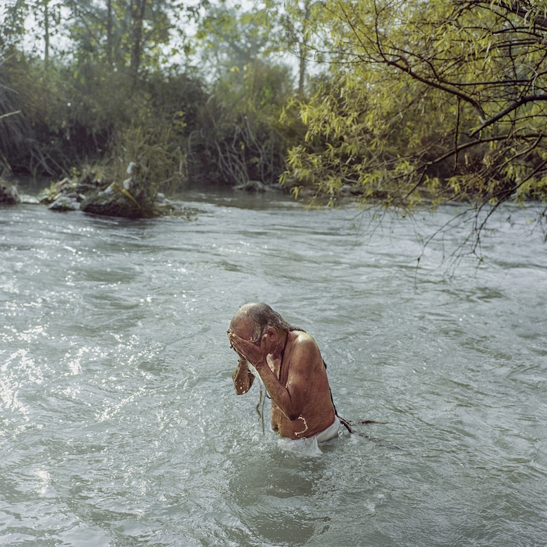 แม่น้ำคงคา, นักบวช