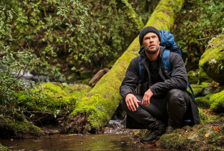 ผลงาน คริส เฮมส์เวิร์ธ, คริส เฮมส์เวิร์ธ, สารคดี, อายุยืน, เดินป่า