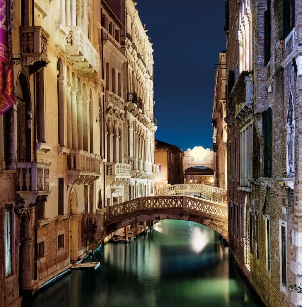 คลาสโนวา, เวนิส