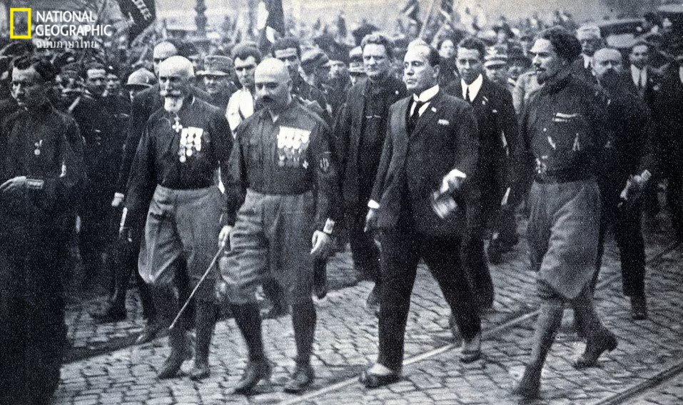 มุสโสลินี, ฟาสซิสต์