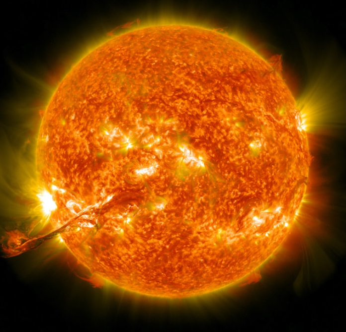 พลังงานแสงอาทิตย์, พลังงานทางเลือก, พลังงานหมุนเวียน, โซล่าเซลล์, แสงอาทิตย์, การประยุกต์ใช้พลังงาน, เทคโนโลยีพลังงาน