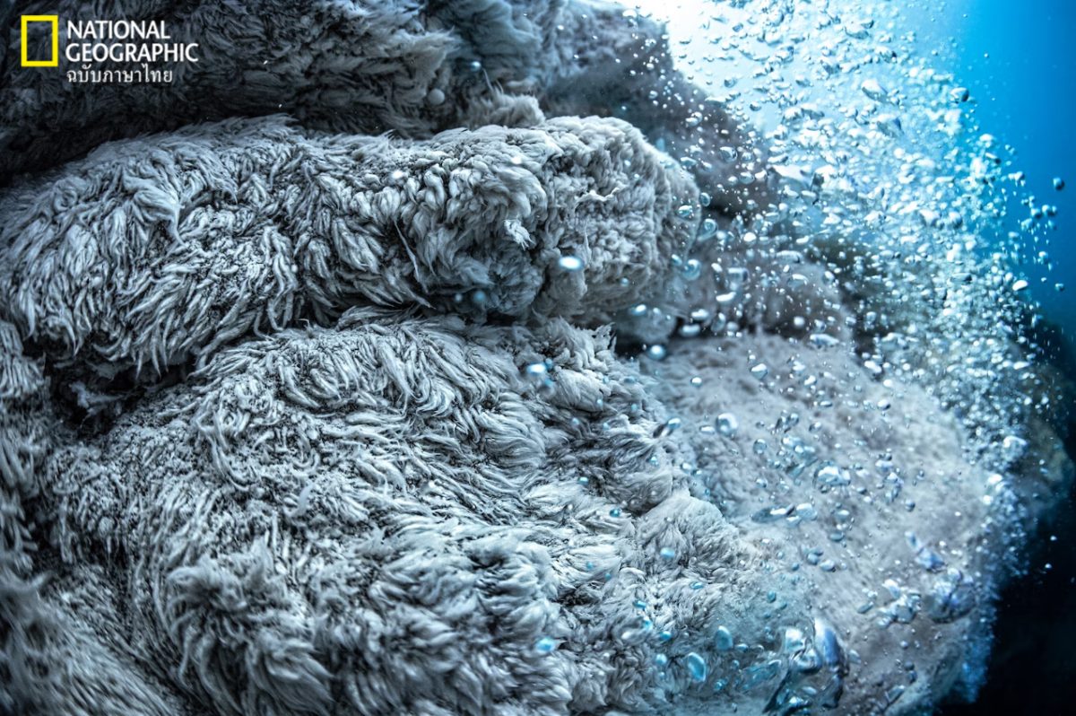 ก๊าซ, ก๊าซทะเล, ฟองอากาศ, ภูเขาไฟใต้ทะเล