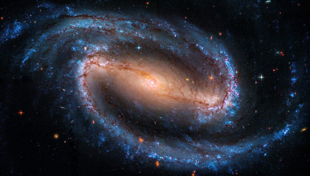 ดาราจักรชนิดก้นหอย, ต้นกำเนิดเอกภพ