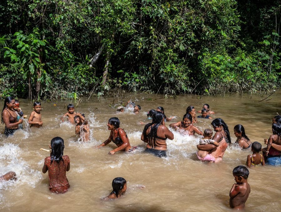 ชนเผ่าแอมะซอน, บราซิล