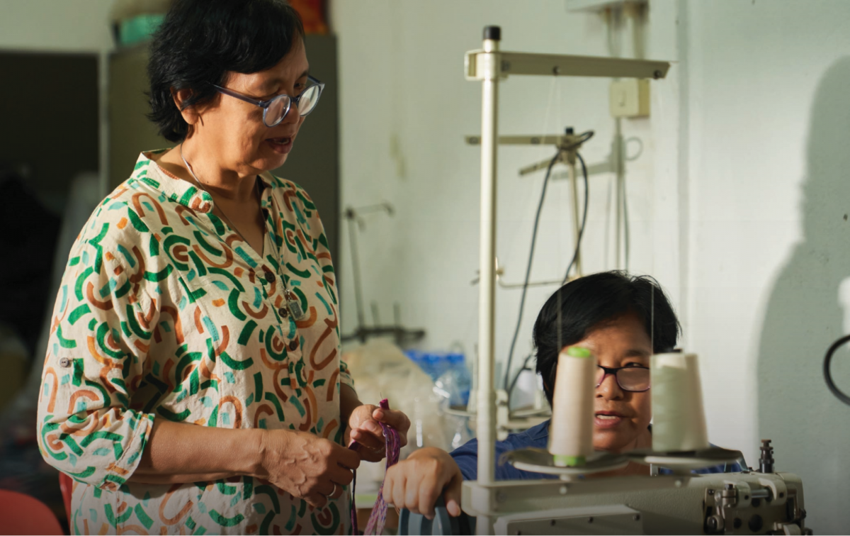 สัมผัสงานที่ทำด้วยใจอาชีพยั่งยืนชุมชนอยู่รอด วิสาหกิจกระเป๋าผ้ามาบชลูด