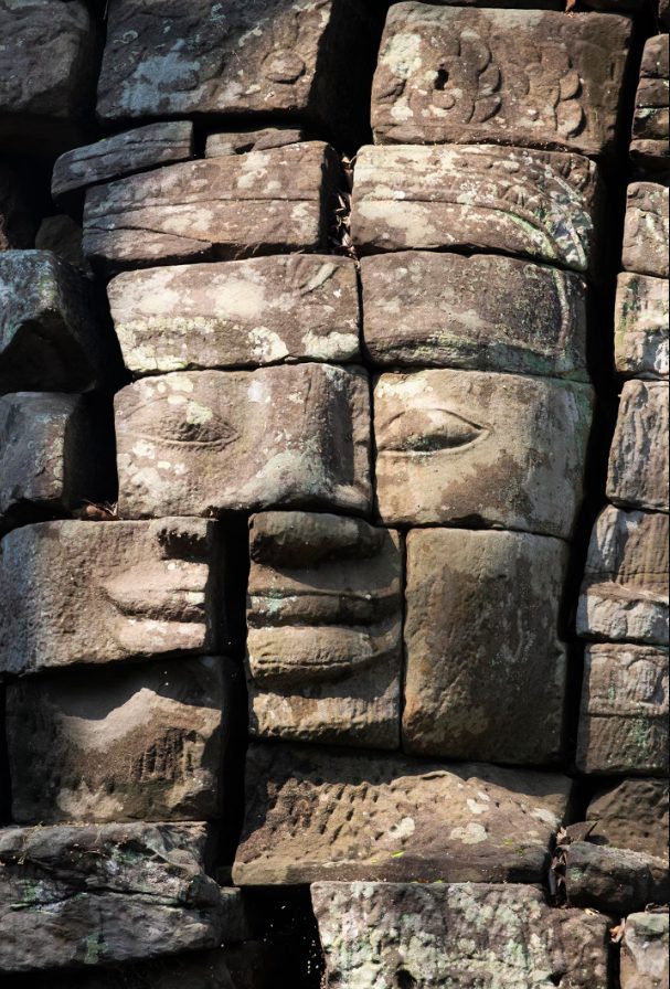 ปราสาทบันทายฉมาร์, โบราณสถานกัมพูชา