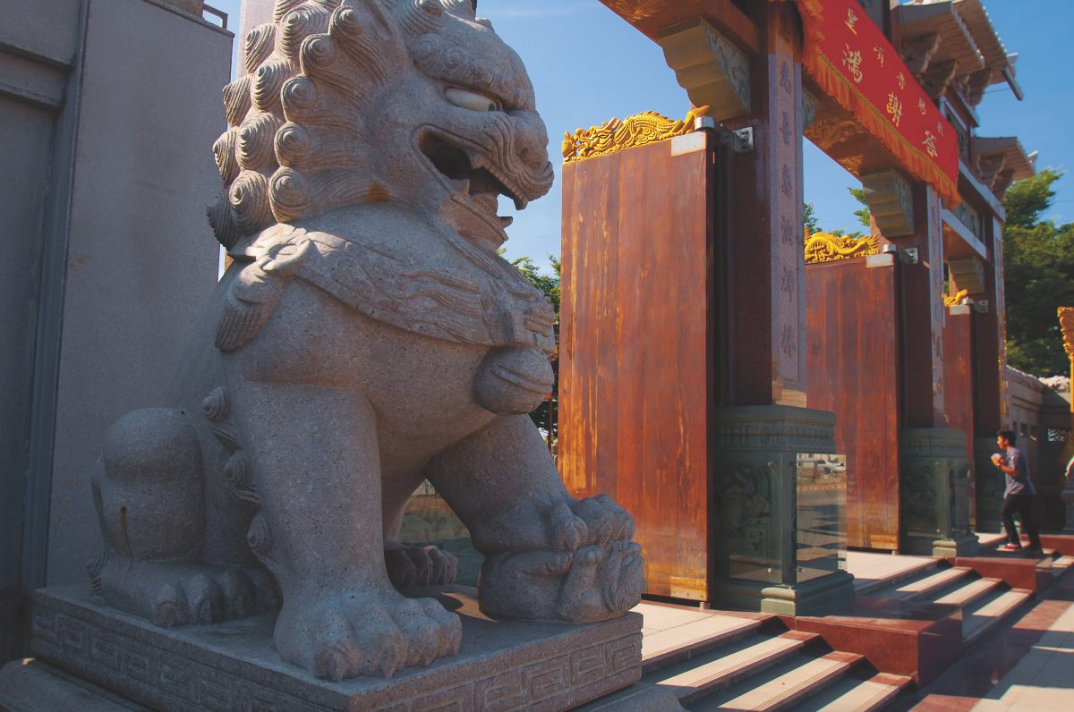 ฮวงจุ้ย, วัดจีน, สิงโตหิน