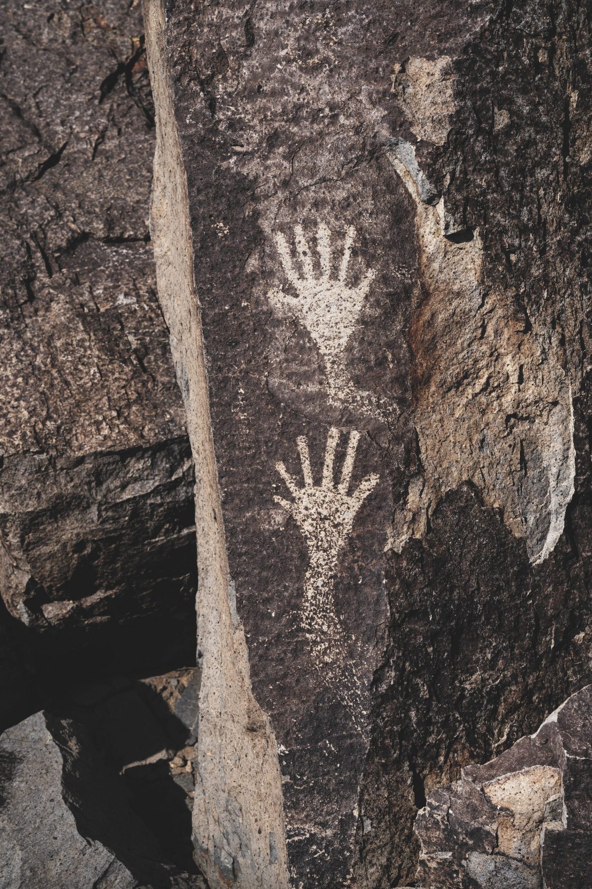 ศิลปะโบราณ, ภาพสลักหิน